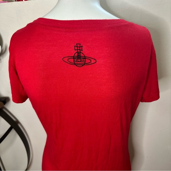 Designer Red Space Planet Graphic Top - Picture 4 of 4